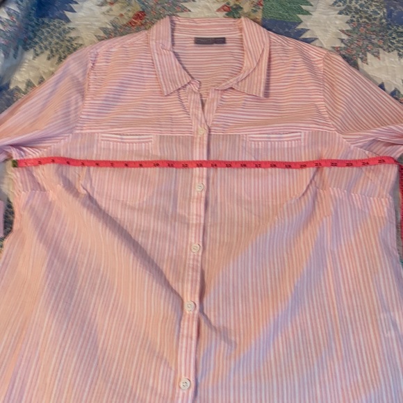 NWT cute top! - Picture 2 of 5